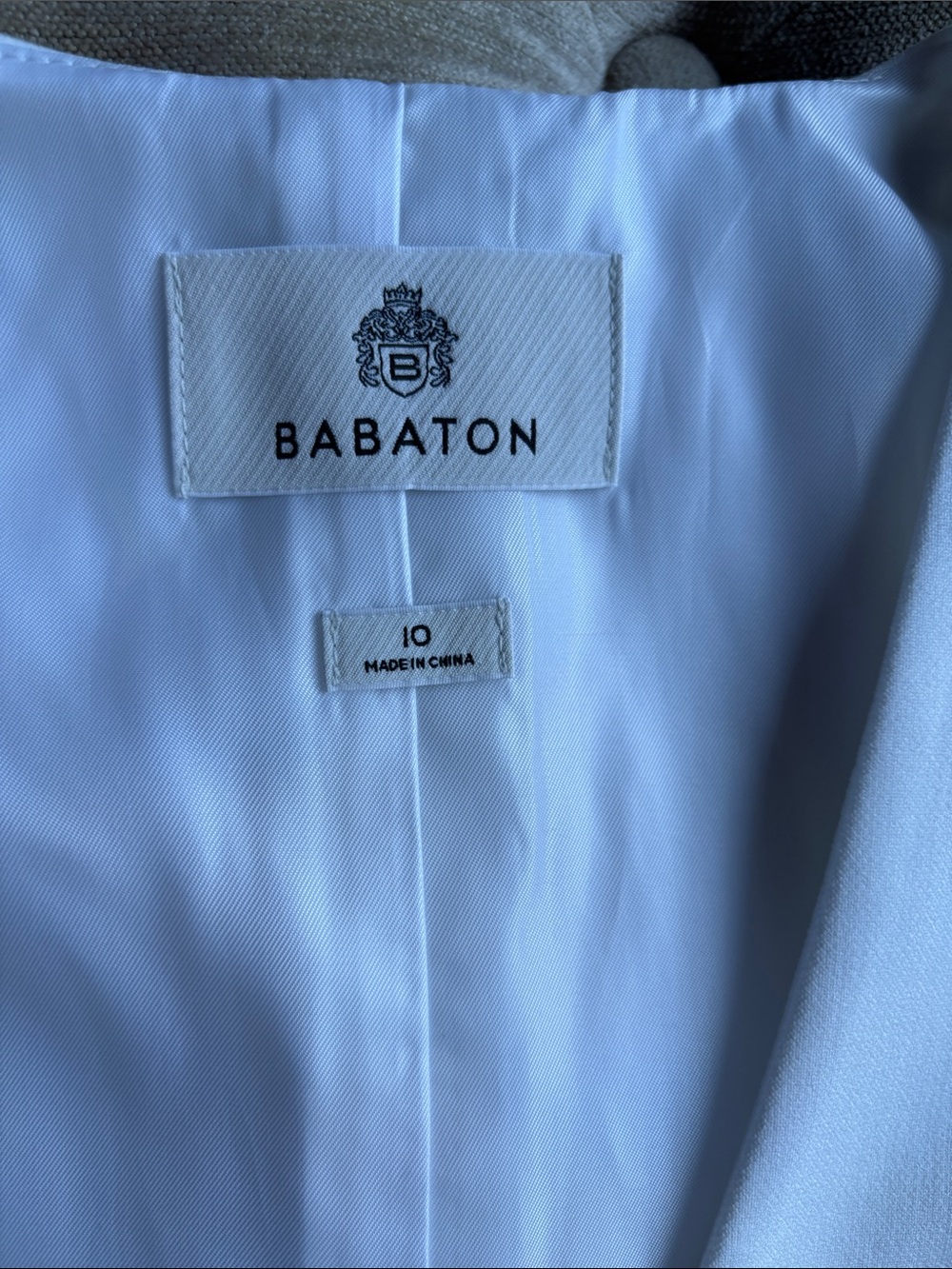 Babaton white Tailored Vest - Picture 2 of 7